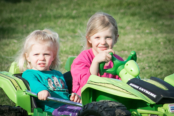 On the Farm RHF-2039190406